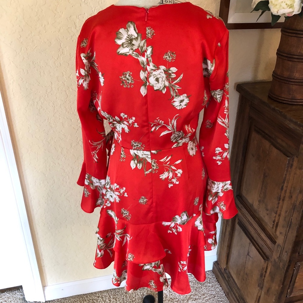 ⭐️CLEARANCE⭐️ BAR III🌺 gorgeous - Picture 5 of 8